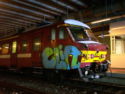 Clin graffiti art