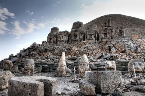 Situs Sejarah yang Tersembunyi di Gunung Nemrut Turki