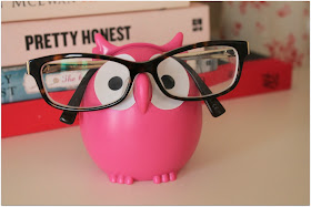 glasses holder