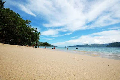 Pantai Pasir Putih Lampung