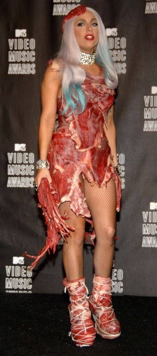 lady gaga meat dress pictures. pictures lady gaga meat dress