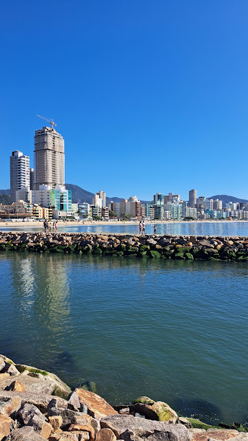 ponto turístico de itapema: Molhe do Rio das Oliveiras