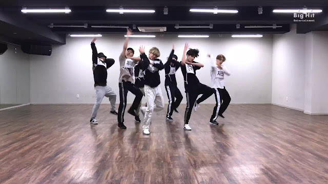 Mic Drop – MAMA Dance Break Version (BTS) Mic Drop – MAMA Dance Break Version (BTS)