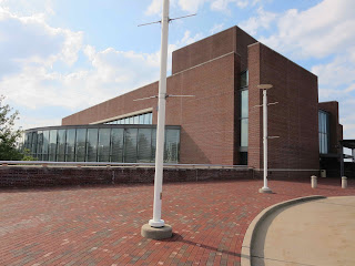 University of Missouri-Saint Louis Blanche M. Touhill Performing Arts Center