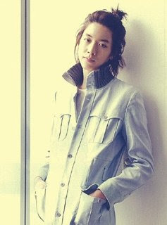 CN Blue Lee Jung Shin