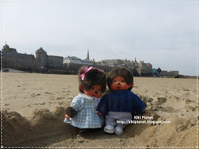 Kiki monchhichi monchichi bretagne pirate saint malo plage citadelle fort vauban surcouf