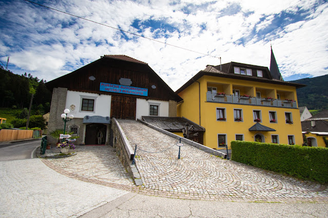 Porsche Automuseum Helmut Pfeifhofer-Museo della Porsche-Gmünd in Kärnten