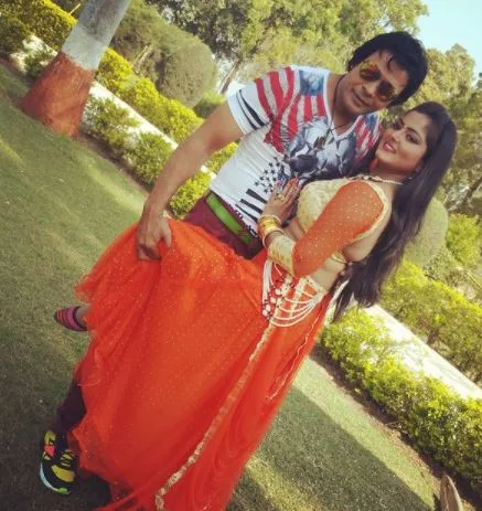 Ajana Sing's suprhit jodi with Famous Bhojpuri star