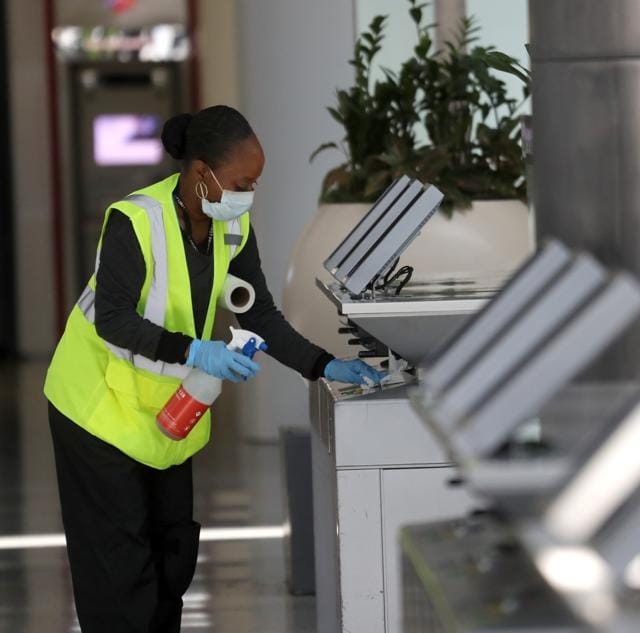 Airport cleaner