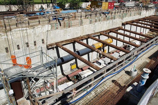 Baustelle Startschacht für die Tunnelbohrmaschine Baulogistikfläche für den Lückenschluss U5, Rathausstraße 19, 10178 Berlin, 16.04.2014