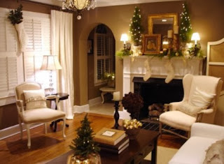 Fireplace Decorating for Christmas, Part 3