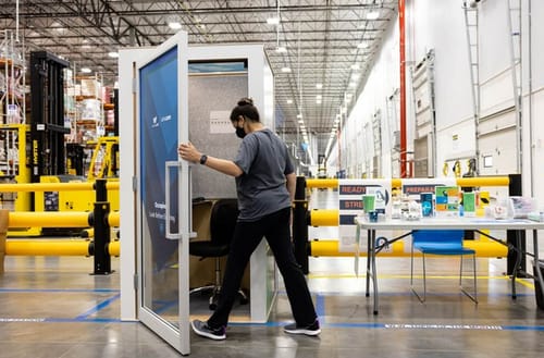 Amazon has installed the ZenBooth Meditation Kiosk in its warehouse