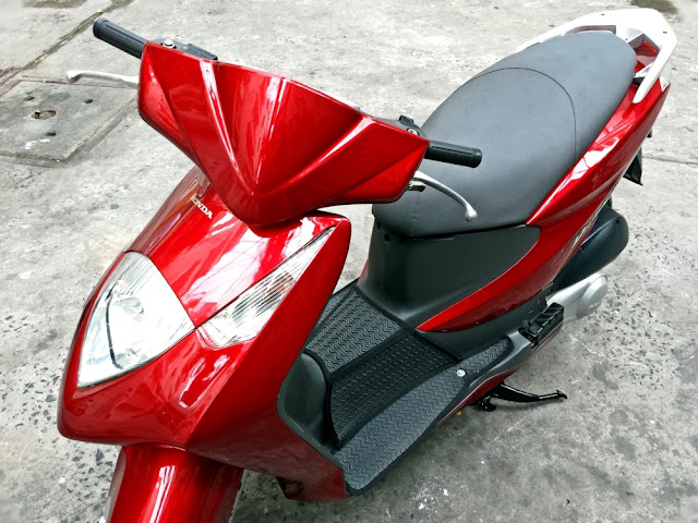 Sơn xe Honda Dylan màu đỏ zin cực đẹp