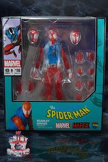 MAFEX Scarlet Spider (Comic Ver.) Box 01