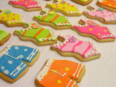 These swimsuit cookies are colorful fun and perfect for a tropical wedding