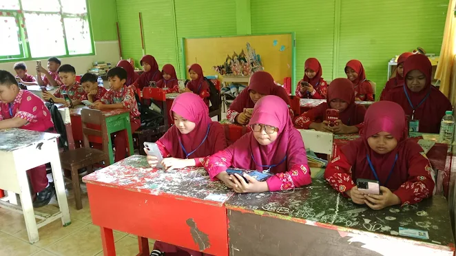 SDN Pangarangan 3 Sumenep Menggelar Asesmen Sumatif Paperless Semester Ganjil 2024/2025: Inovasi Menuju Pendidikan Ramah Lingkungan