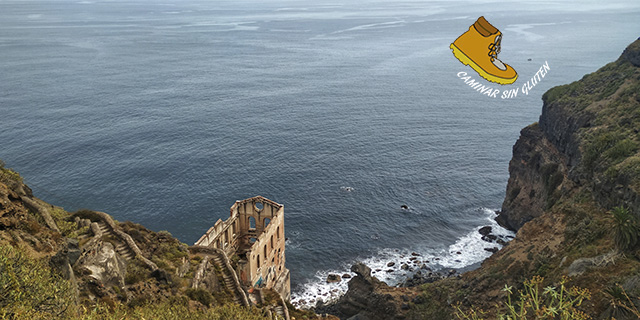 Ruinas del Elevador de Aguas de la Gordejuela tras atravesar el Barranco de Palo Blanco