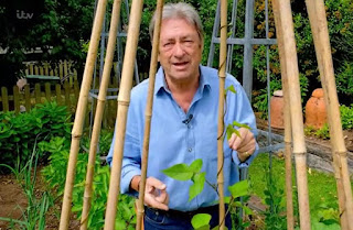 Grow Your Own At Home With Alan Titchmarsh Episode 6