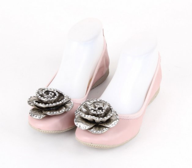 pink wedding shoes with crystals