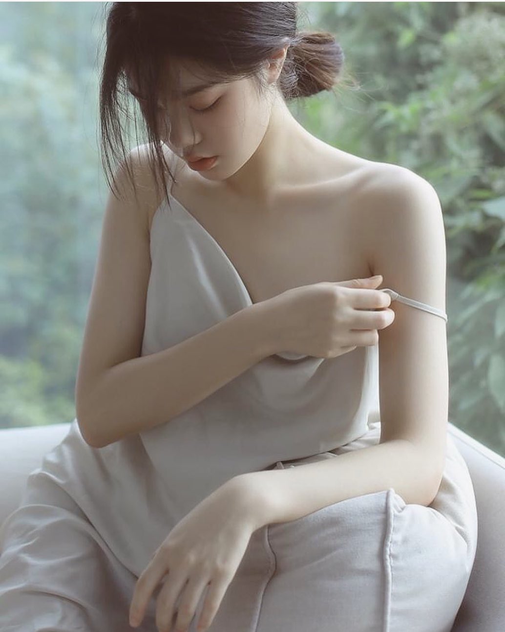 Asian girl pfp