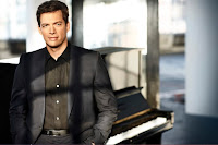 Photo of Harry Connick Jr.