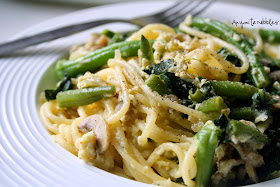 Closer look at Kale & Wild Mushroom Vegetarian Spaghetti Carbonara | Anyonita Nibbles