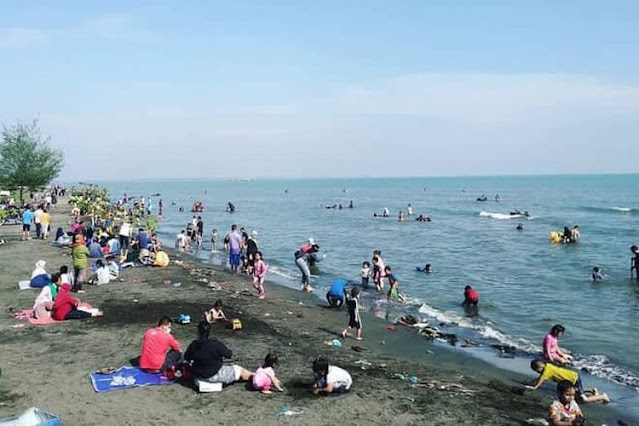 Wisata Pantai Tirang Semarang