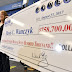 Một phụ nữ ở Massachusetts trúng Powerball $759 triệu!