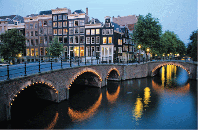 Holiday Destinations to city of charm and insanity Amsterdam