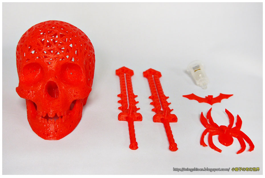 2014Halloween-skull-lamps11.jpg