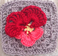 http://translate.googleusercontent.com/translate_c?depth=1&hl=es&rurl=translate.google.es&sl=en&tl=es&u=http://www.annoocrochet.com/2013/03/pansy-flower-granny-free-pattern.html&usg=ALkJrhgf7SWgvM3KoPev_hDE5tU9Zh5vjA