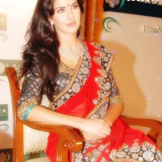 Katrina Kaif Hot Red Saree at Nakshatra Event 13