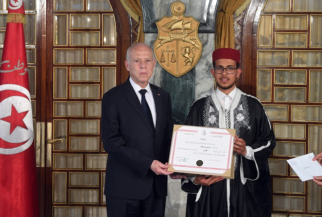 مبروك لإبن المهدية " ياسين غلام " المرتبة 1 في المسابقة الوطنية لحفظ القرآن الكريم