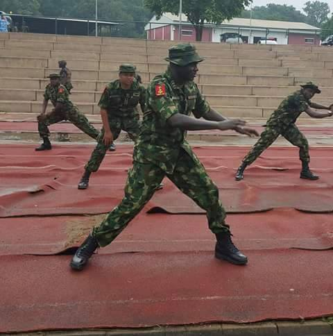 buratai working soldiers