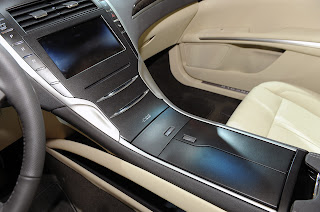 2013  Lincoln MKZ