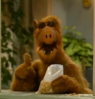 ALF, A.L.F, ALF Lucky, ALF CAT, ALF Suertudo, Alf Serie De Television, Alf Latino