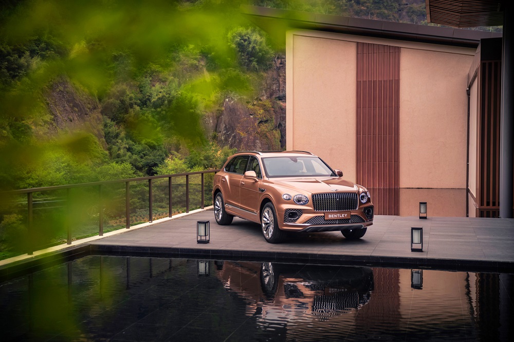 Bentayga EWB 2023