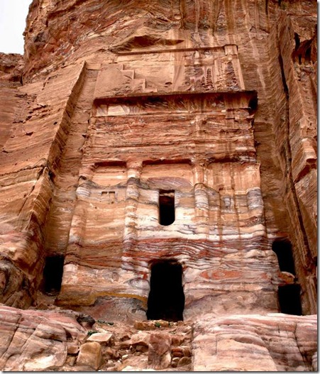 tumba de la seda