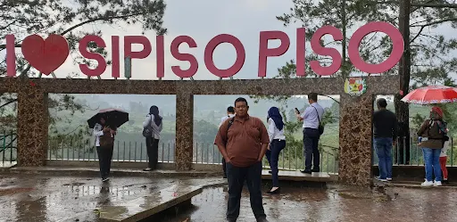 HARI KEDUA DI DANAU TOBA KE BERASTAGI