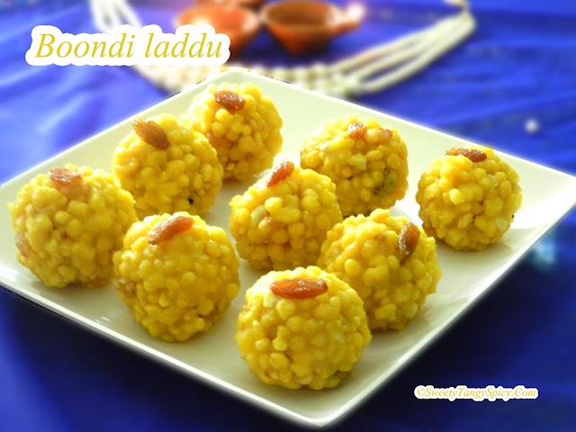 Boondi ladoo / Boondi laddu / Kerala style laddu recipe