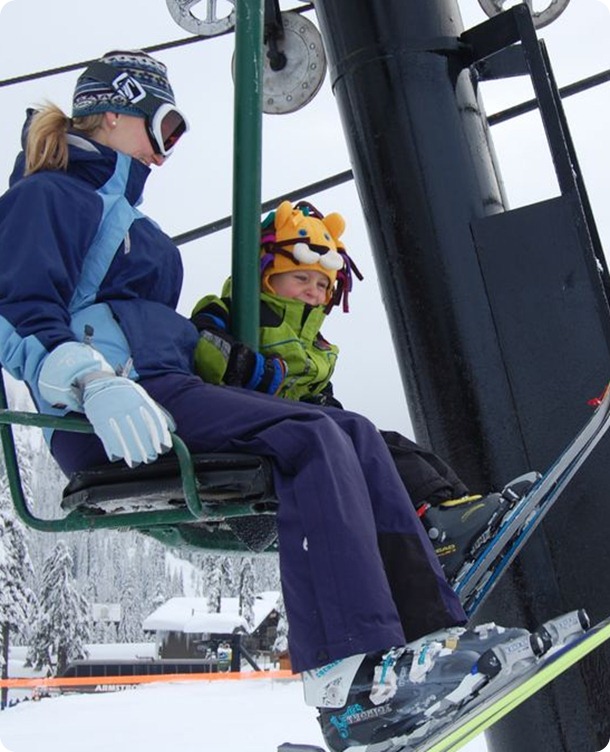 alexander and mom on chair