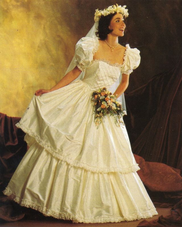 1980s Vogue 1092 Vintage Sewing Pattern Misses Bridal Dress, Petticoat,  Evening Dress Size 8 Bust 31-1/2 - Etsy