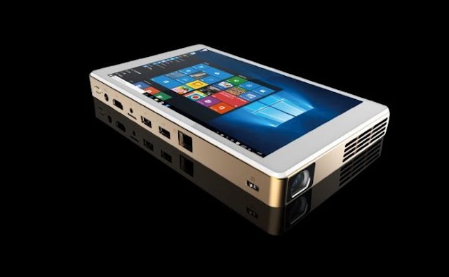 Veja o Onenuts T1 que é um misto de tablet e  projetor embutido com Windows 10