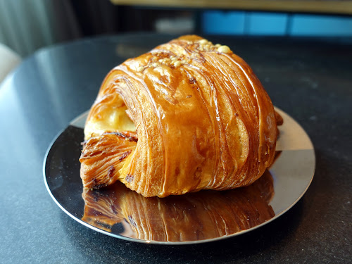 Lune Croissanterie CBD City, Brisbane [Amazing croissant and cruffin, can't-miss breakfast spot] - Ham and cheese croissant