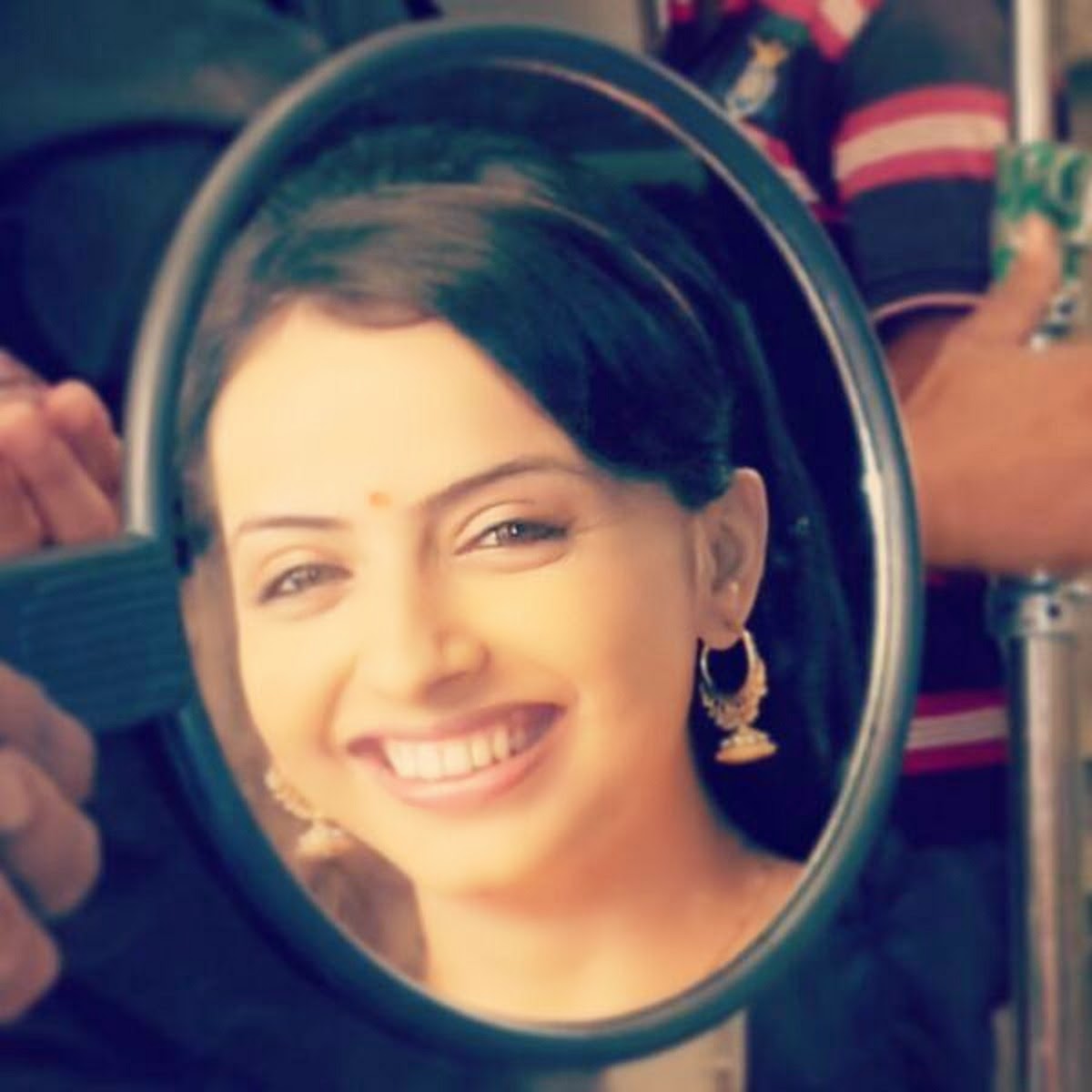 Shrenu Parikh HD Wallpapers Free Download