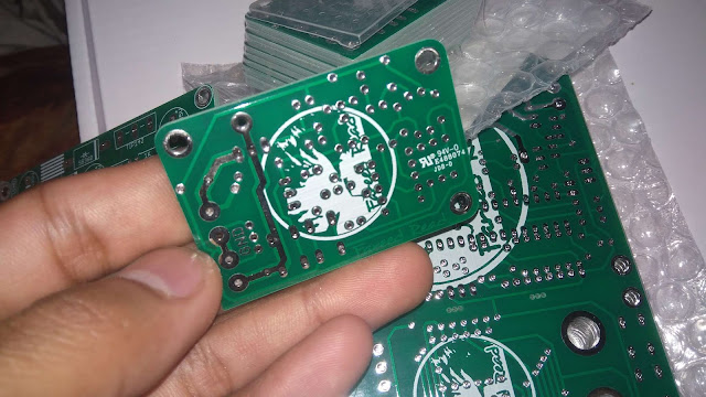 Bottom Silkscreen cetakan PCBWay