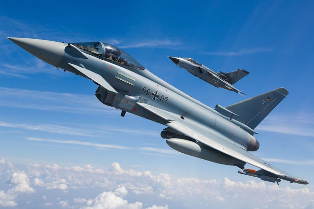 German Tornado successor Eurofighter presents offer