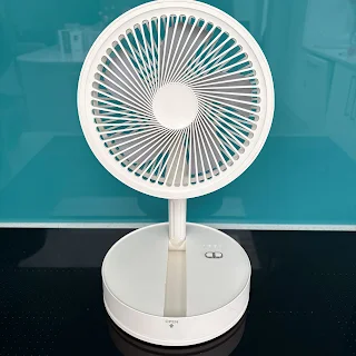 white desktop fan