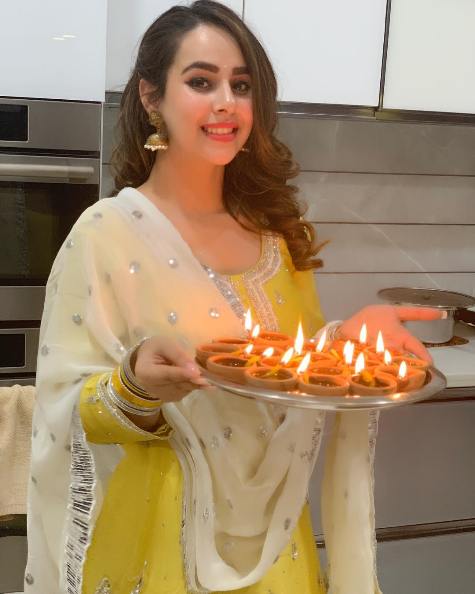 Bhojpuri Actress Sunanda Sharma