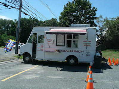 Cheap  Furniture  Sale on The Hot Dog Truck  Sib S Lunch Truck Is For Sale